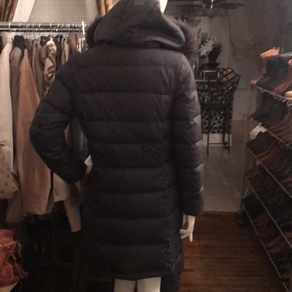 Preloved DKNY winter coat mid length detachable hood - Picture 4 of 9